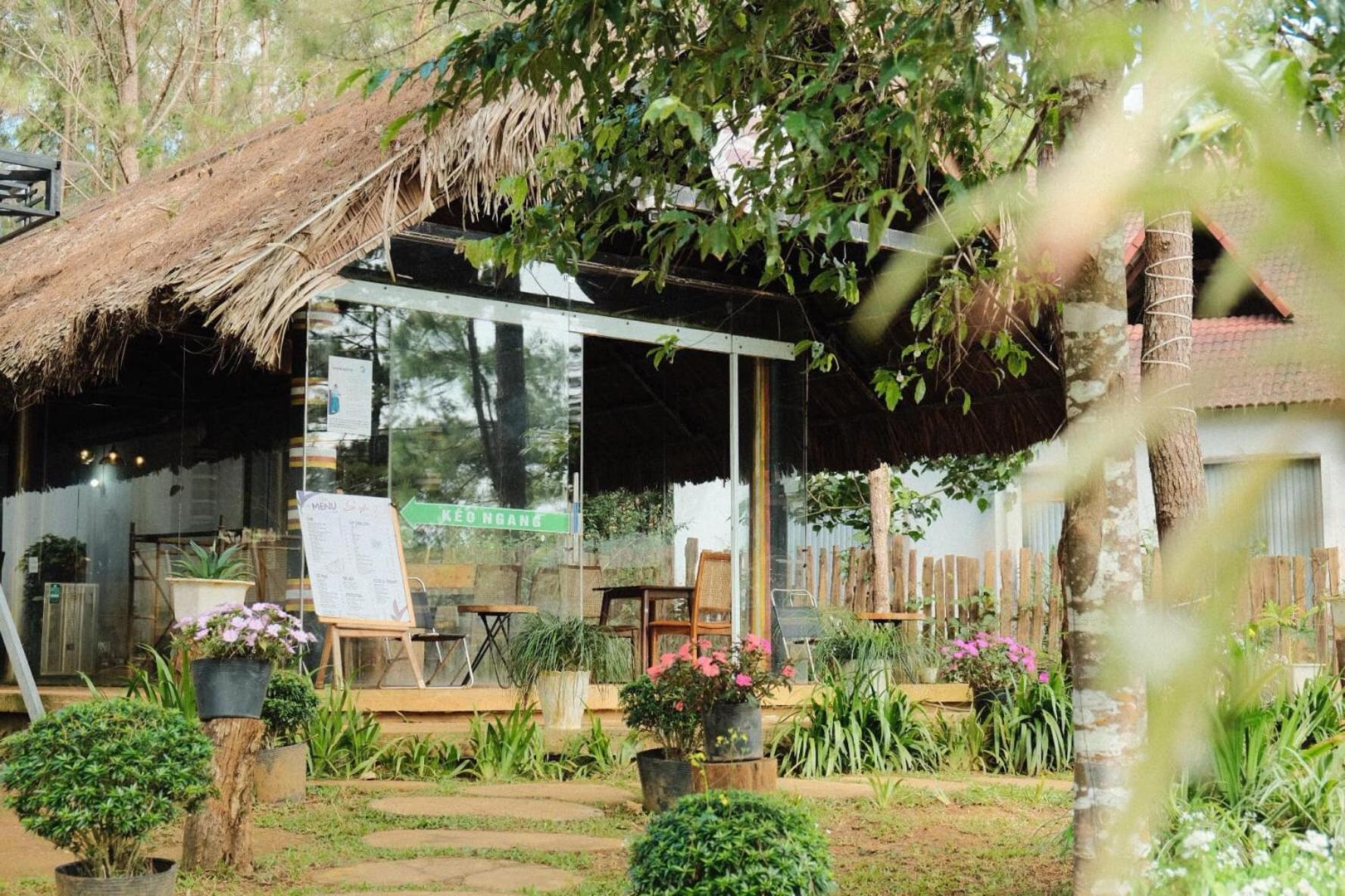 S'Nghe Homestay Mang Den Kon Von Kla Kültér fotó